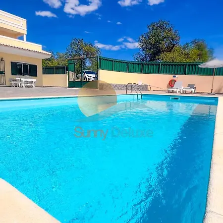 Pedro By Sunny Deluxe * אלבופיירה