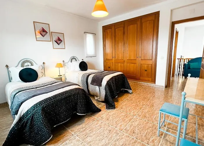 Pedro By Sunny Deluxe *