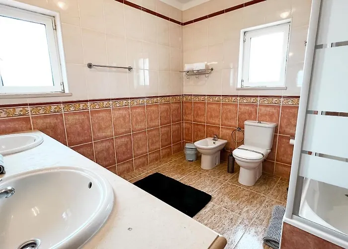 Pedro By Sunny Deluxe * Αλμπουφέιρα