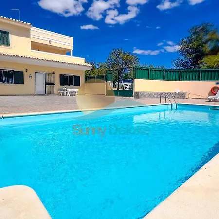 Pedro By Sunny Deluxe * Албуфейра